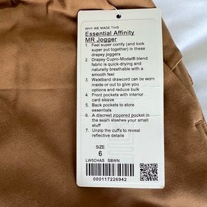Lululemon Essential Affinity Mid Rise Jogger
